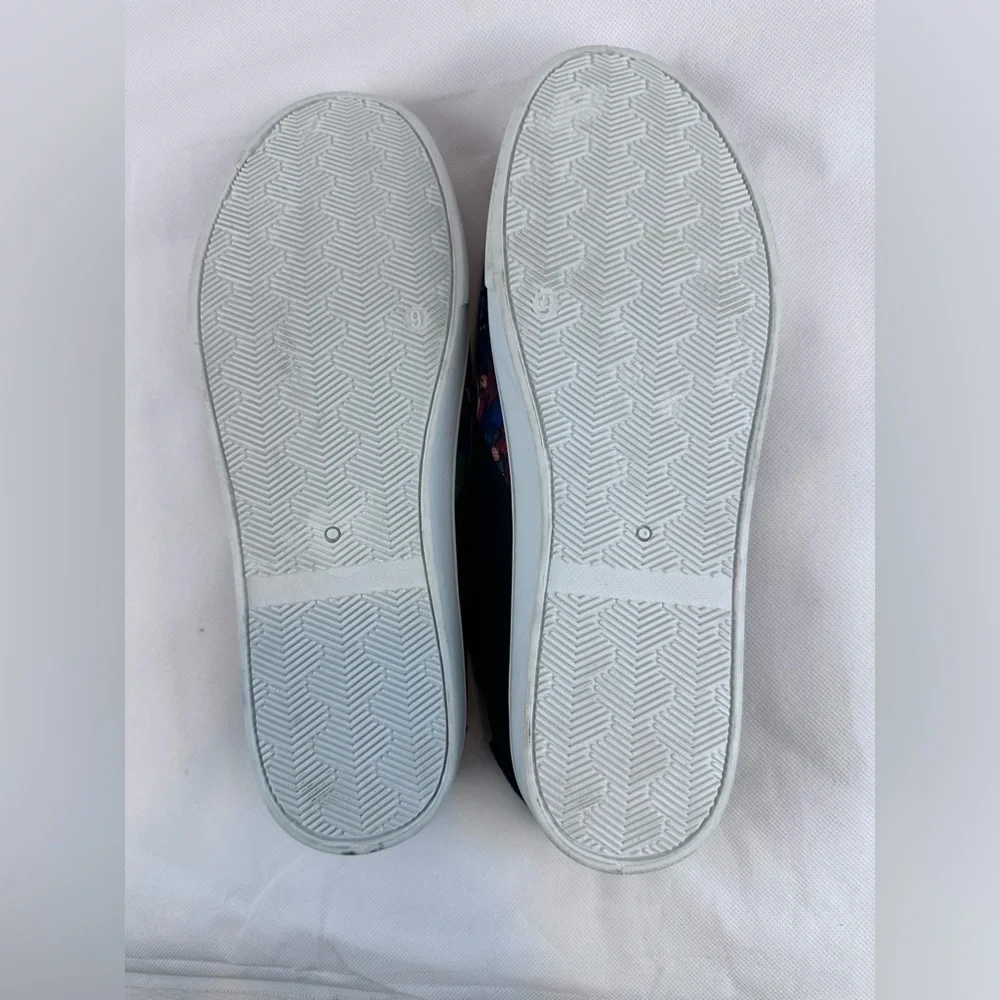 Marvel Avengers Slip-On Sneakers‎